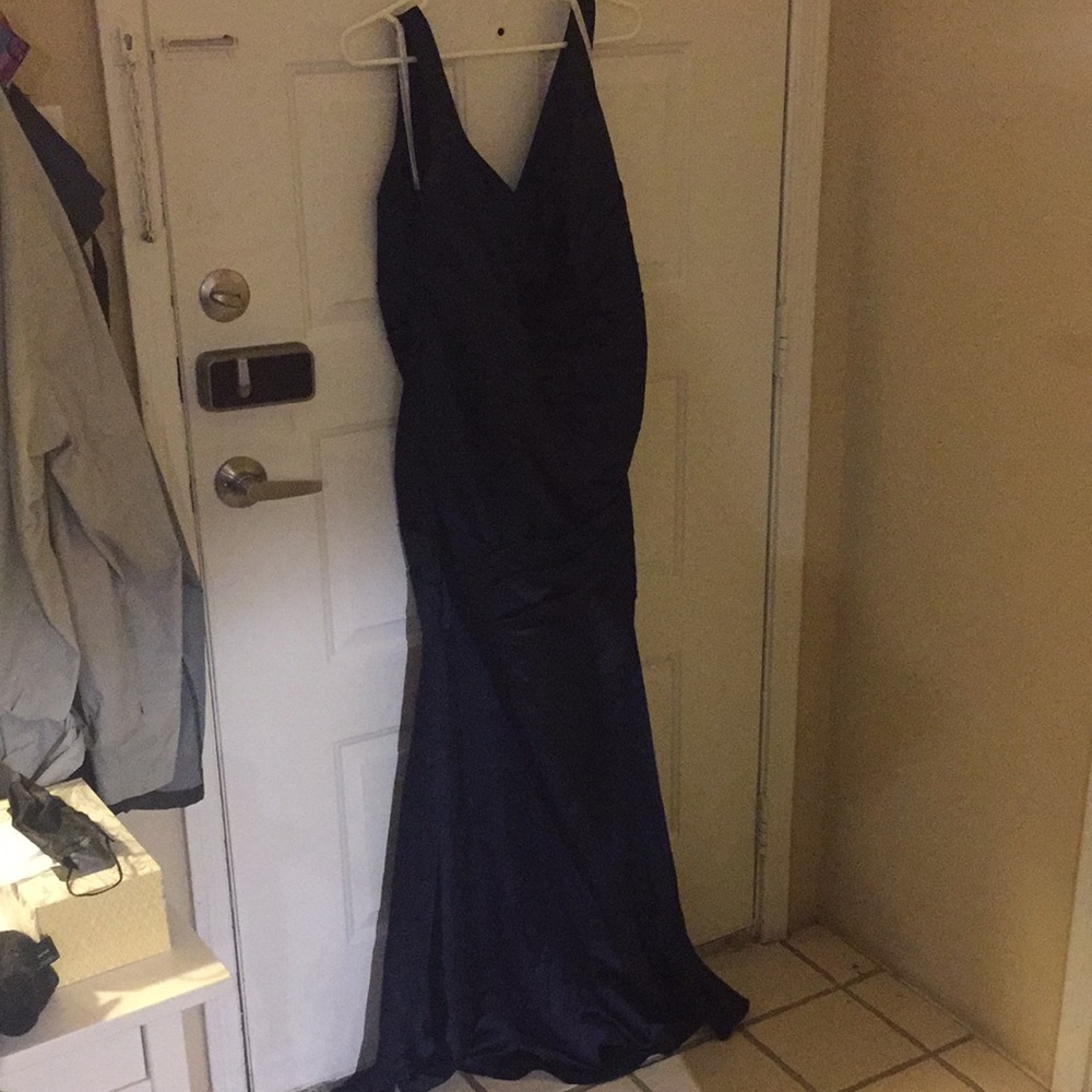 Sleeveless stretch satin bridesmaids dress